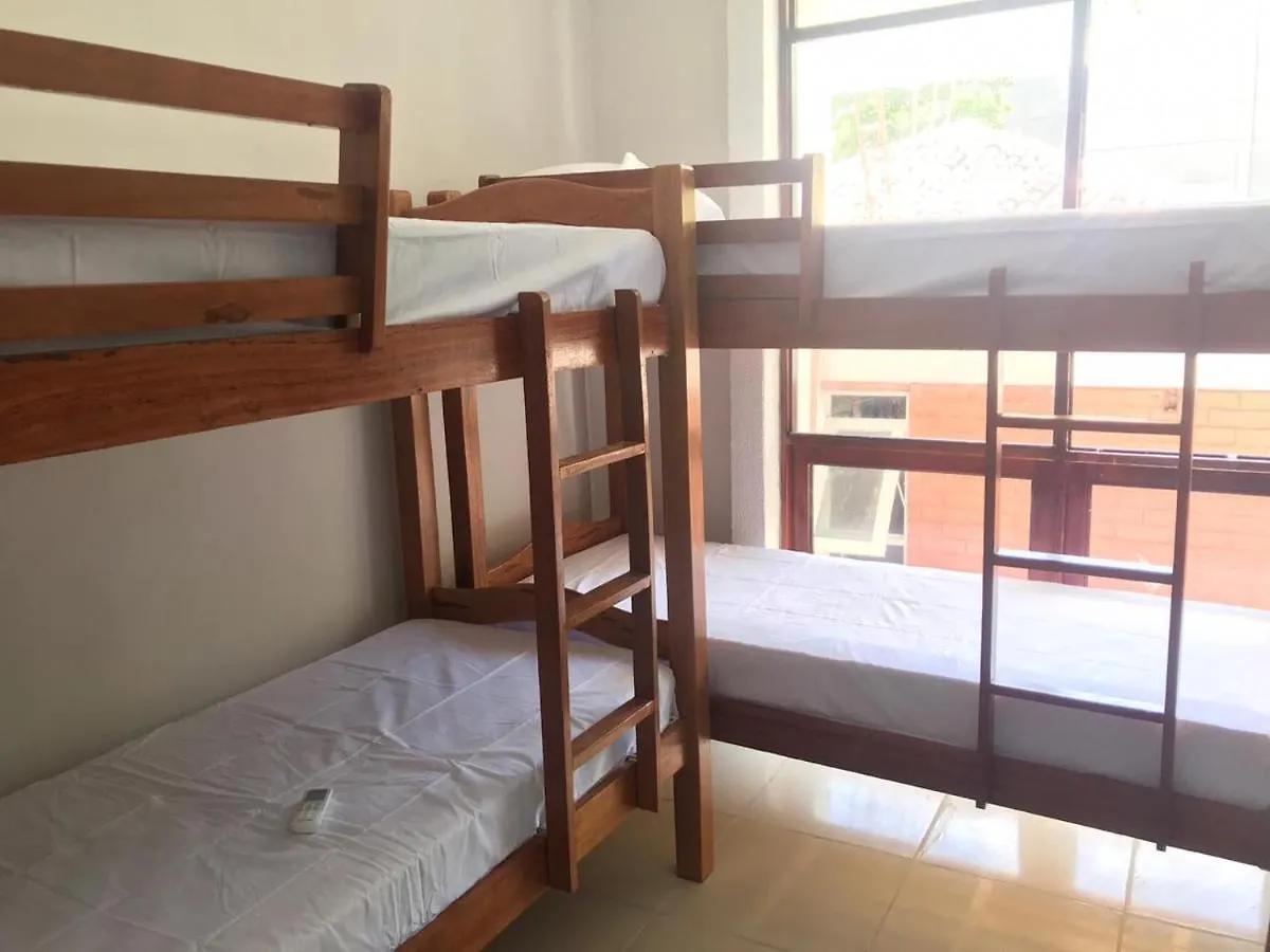 Apraiana Hostel Récife